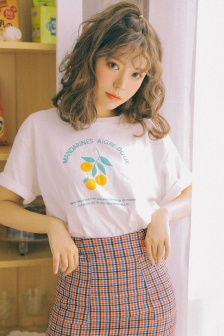 女大学生的精油按摩
